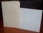 Tarjeta con abertura oval: marfil