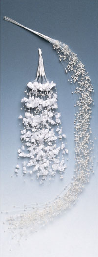 Ramo con perlas: 50cm blanco
