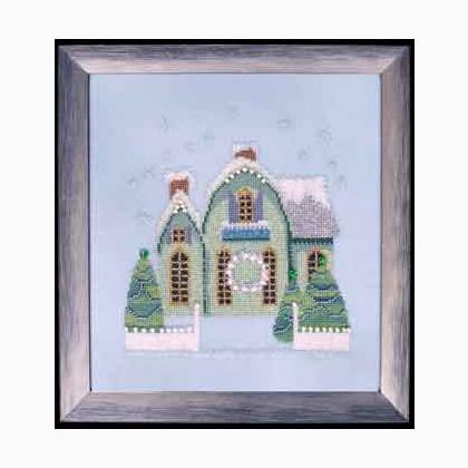 Snow Globe Village Series: Little Snowy Green Cottage