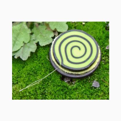 Enhebra-aguja - lime & black swirl
