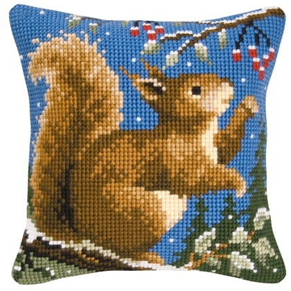 Almohada: Ardilla en invierno