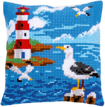Almohada: Faro y gaviotas