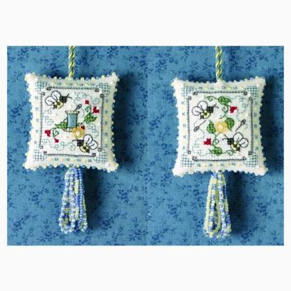 I\'d Rather Bee Stitching Fob