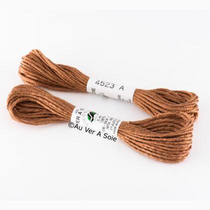 Soie d\'Alger - 4523