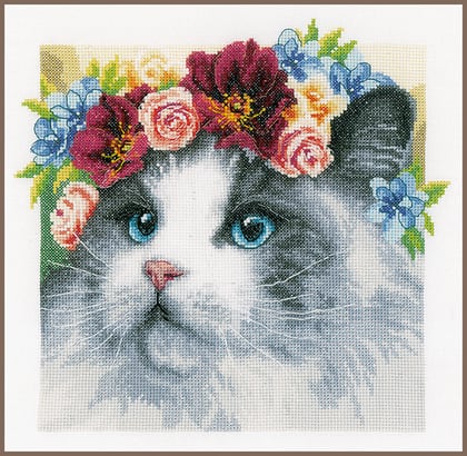 Ragdoll y guirnalda de flores - Aida