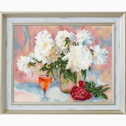 Peony Rhapsody (Lyubov Titova)