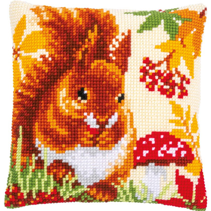 Almohada: Ardilla en otoño