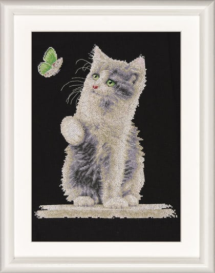 Cat with Butterfly - Negro