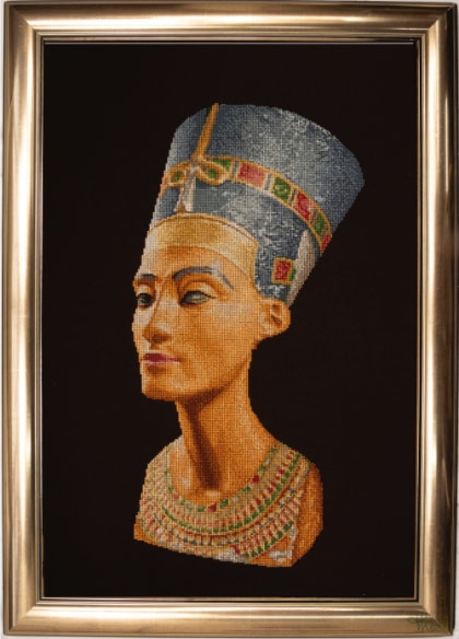 Nefertiti - Aida Negra