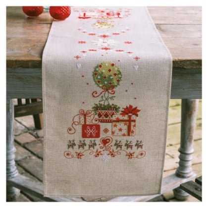 Camino de mesa -  Regalos bajo el árbol de Navidad
