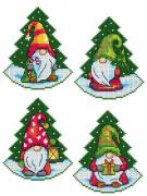 Gnomos en árboles de Navidad (4)
