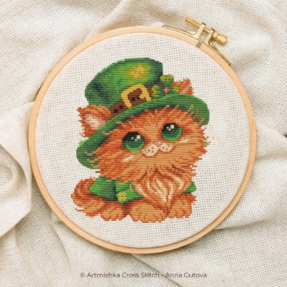 Leprechaun Cat Red