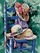 Silla con sombreros