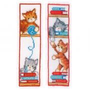 Marcalibros - Gatitos juguetones (2)