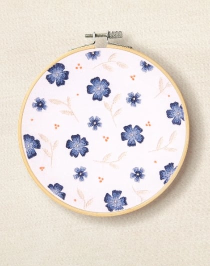 Flores azules de Jenni Davis