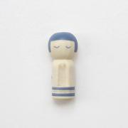 Kokeshi Needle Minder - Azul