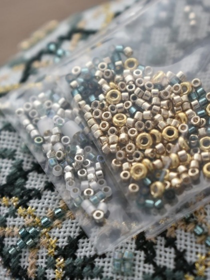 Beads Pack - 12 Days of Christmas Day 5 - Original